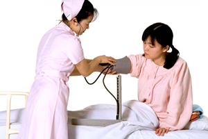 脂肪吸引の前に知っておきたいこと-自然な仕上がりと痛み・腫れの最小限化を実現する方法