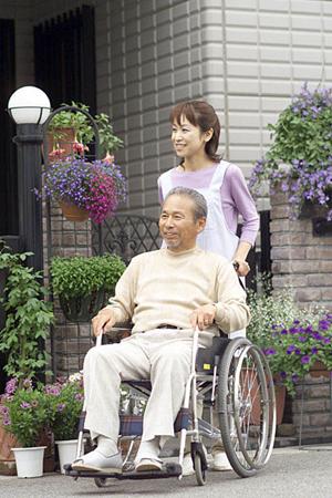 清田区の歯医者で前歯の矯正治療