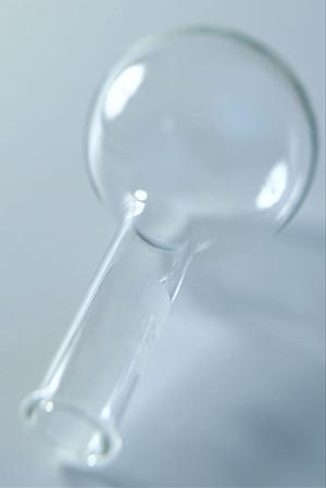 きめの細かい清潔で、インプラントの不安も解消